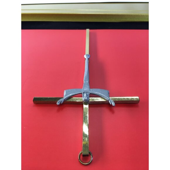 Vintage Mid Century Crucifix Jesus On Cross Metal Wall Hanging Decor 8.5'' Tall - Picture 10 of 14